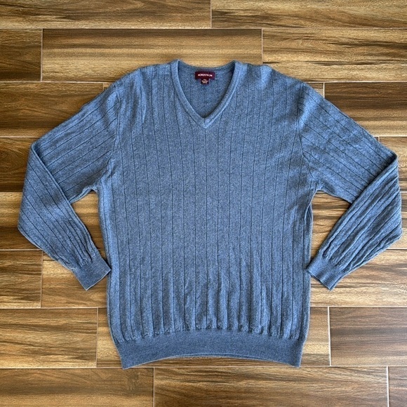 Nordstrom Men’s 100% Extrafine Merino Wool V-Neck Pullover Sweater in Blue, XXL - Picture 2 of 11